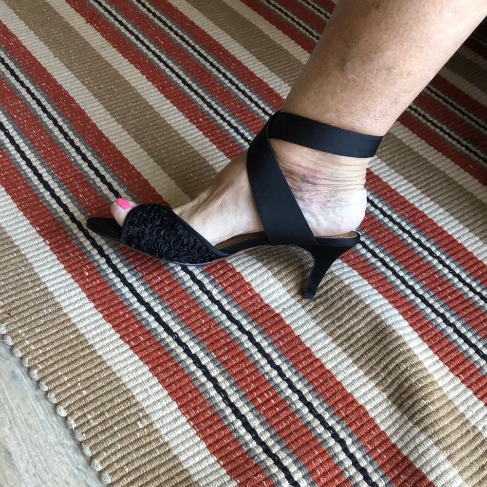 9 1/2 M heel